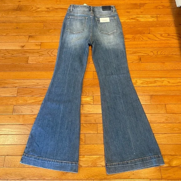 NWT Avara Leanne Jeans - Picture 7 of 10